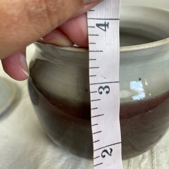 Vintage Fulham Honey Jar - Signed - Made in Canada - Picture 7 of 8